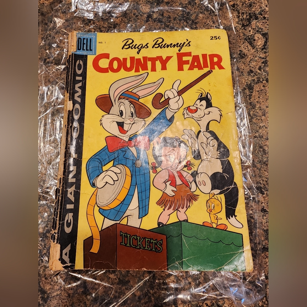 Vintage 1957 Bugs Bunny's County Fair Giant Comic Book